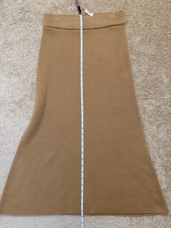 Sezane Sami Jumper and Naelle Skirt Set Camel Size Large - Picture 11 of 13